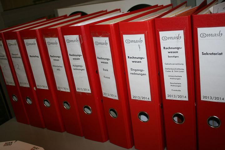 Kredyt gotówkowy czy hipoteczny – czemu warto go wziąć z doradcą